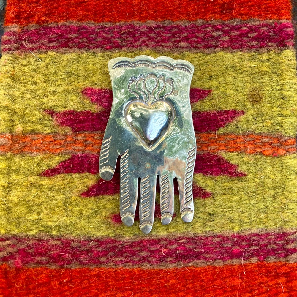 Folk Art Heart in Hand Silver Brooch